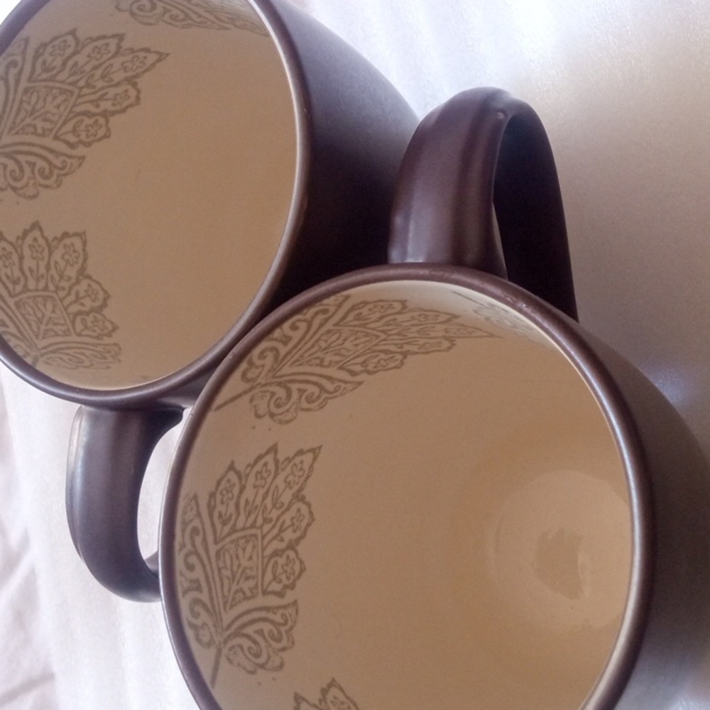 222 Fifth Brown Slate Brown Chandi Vanille Mugs with leaf interior. 8oz (2)
